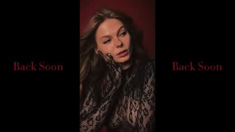 rosy_black_ online show from February 16, 5:53 pm