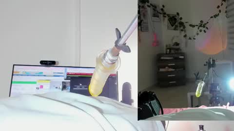 rosy_emely_ online show from December 18, 9:37 am