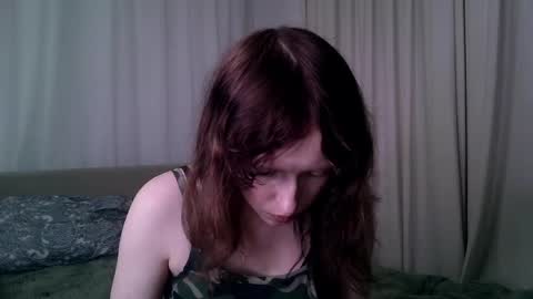 rosy_petal online show from May 18, 9:09 pm