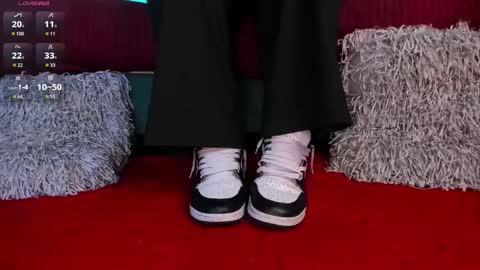 rosyejones online show from October 7, 2:31 am