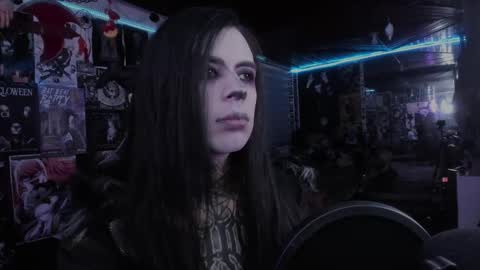 Snapshot of rotten_dreams chatting on September 23, 5:16 pm rot online show from September 23, 5:16 pm