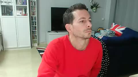 roubarixx online show from December 15, 8:18 am