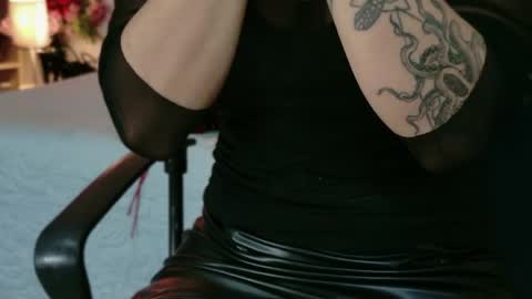 Snapshot of rougedoe chatting on May 27, 2:36 pm Mistress Lana online show from May 27, 2:36 pm