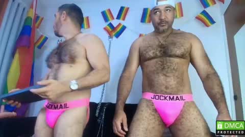 Snapshot of roughsex_and_bdsm2 chatting on June 8, 1:28 am Tommy and Wilson online show from June 8, 1:28 am