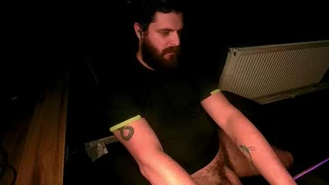 Snapshot of roughwonder chatting on September 16, 2:12 am Luke online show from September 16, 2:12 am