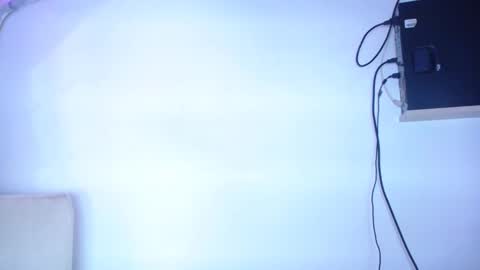 Snapshot of rous_25 chatting on January 3, 4:06 pm rous_25 online show from January 3, 4:06 pm