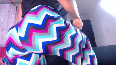 Snapshot of rous_25 chatting on February 20, 1:35 am rous_25 online show from February 20, 1:35 am