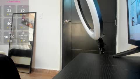 Snapshot of rouse_sexy_hotxx77 chatting on September 28, 3:39 pm rouse_sexy_hotxx77 online show from September 28, 3:39 pm