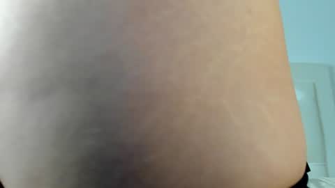 Snapshot of rouse_sexy_hotxx77 chatting on June 20, 2:03 am rouse_sexy_hotxx77 online show from June 20, 2:03 am