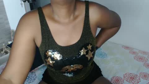 Snapshot of roushlove chatting on January 24, 1:36 pm luxa online show from January 24, 1:36 pm