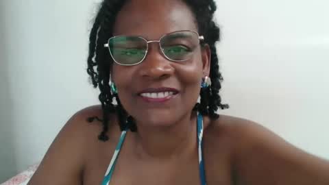 Snapshot of roushlove chatting on January 28, 7:00 pm luxa online show from January 28, 7:00 pm