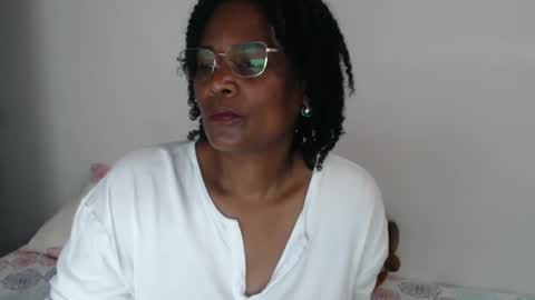 Snapshot of roushlove chatting on January 31, 9:37 pm luxa online show from January 31, 9:37 pm