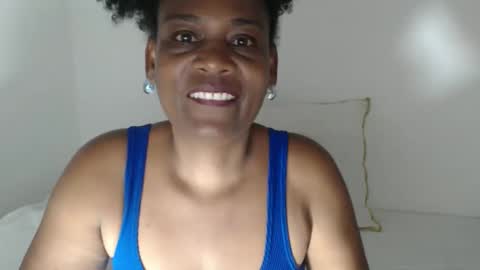 luxa online show from February 8, 5:27 pm