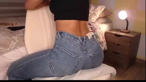 Snapshot of rouss_henao chatting on June 13, 4:49 pm Rouss marie henao online show from June 13, 4:49 pm
