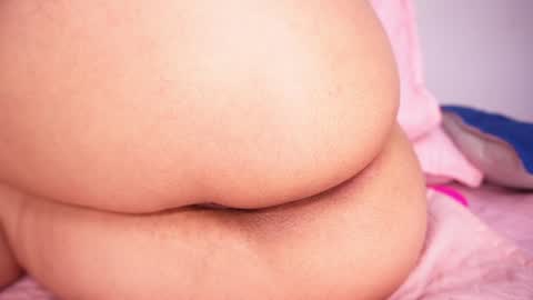 Snapshot of rousse_coup chatting on February 26, 1:32 am Rosse and Miller online show from February 26, 1:32 am