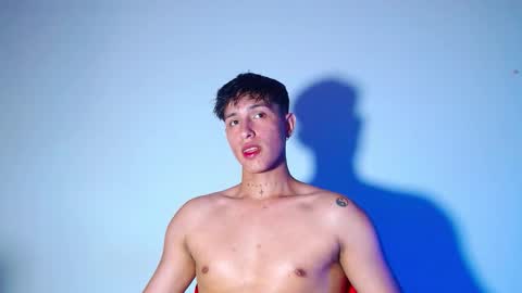 rowanboy23 online show from February 12, 2:39 am