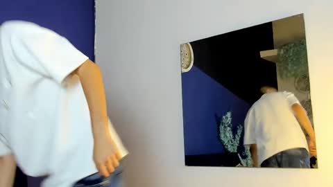 Rowan online show from December 5, 8:38 pm