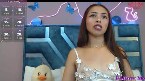 Roxane online show from March 7, 4:09 am