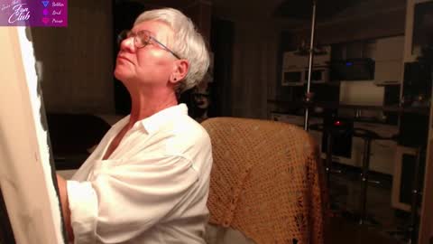 Roxana online show from January 8, 5:37 pm