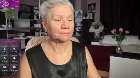 Roxana online show from February 21, 6:37 pm