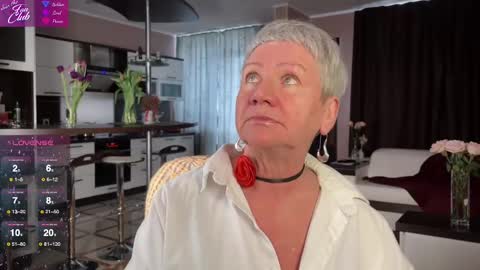 Roxana online show from March 8, 11:16 am