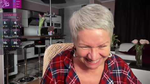 Roxana online show from March 12, 8:10 pm