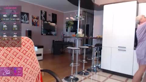 Roxana online show from October 16, 7:31 am