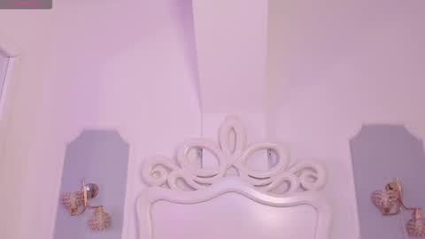 roxana_scott1 online show from February 17, 3:36 am