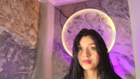 Snapshot of roxanaborns chatting on October 9, 12:19 am roxanaborns online show from October 9, 12:19 am