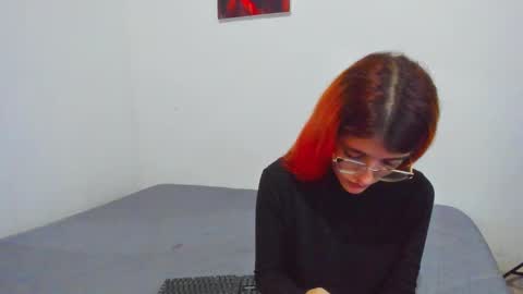 roxy online show from February 9, 2:21 pm