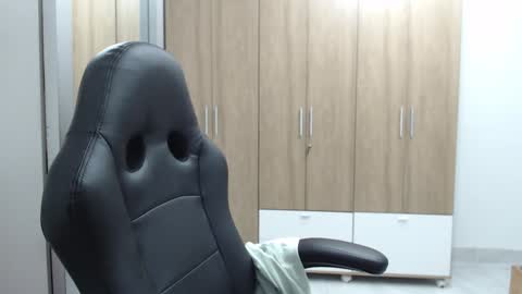 Roxana online show from February 8, 2:15 am