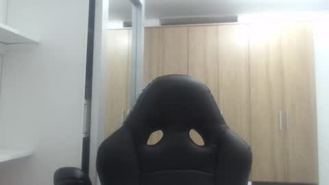 Roxana online show from February 28, 1:37 am