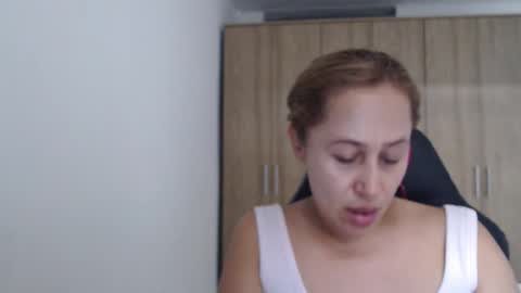 Roxana online show from September 21, 9:05 pm