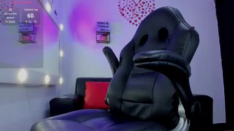 roxanne online show from March 1, 9:26 pm