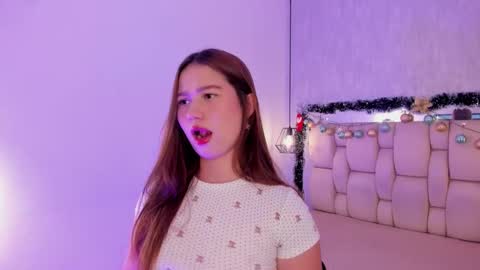 Roxie  online show from December 20, 7:43 pm