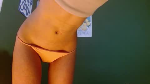 Roxie online show from February 13, 1:56 am