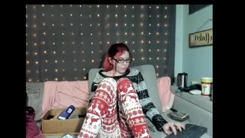 roxihazeleyes online show from February 21, 10:50 am