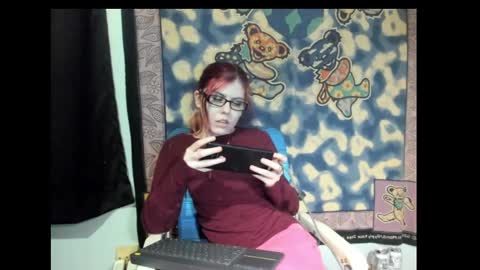 roxihazeleyes online show from March 7, 9:07 am