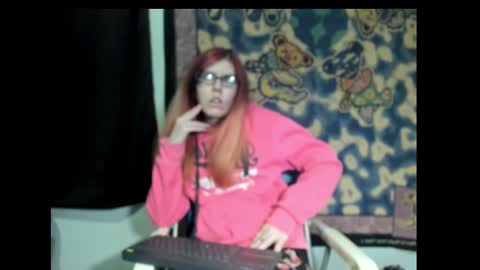 roxihazeleyes online show from March 11, 5:49 am