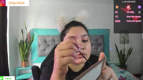 roxiie online show from February 3, 1:27 pm