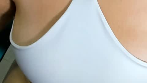 Snapshot of roxxxana_blake chatting on May 29, 11:52 am Roxana online show from May 29, 11:52 am