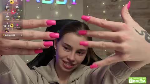 Snapshot of roxxxie_reid chatting on April 29, 7:20 pm Roxieex ABBY online show from April 29, 7:20 pm