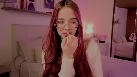 Roxxy online show from December 1, 10:26 pm