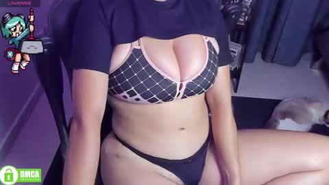 Annah  online show from March 12, 9:26 am