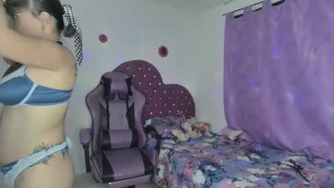 Roxy online show from December 5, 2:31 am