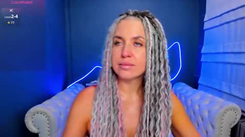 Roxy online show from March 26, 1:11 am