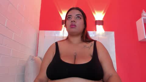 roxy_sexy69 online show from March 15, 8:37 pm