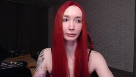 Roxy online show from May 21, 7:54 pm