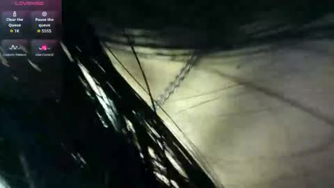 Snapshot of roxy_swt7 chatting on April 28, 2:27 am roxy_swt7 online show from April 28, 2:27 am