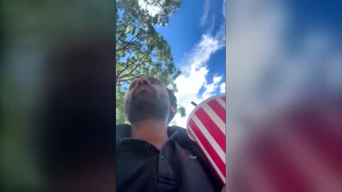 roy018 online show from March 31, 4:13 am